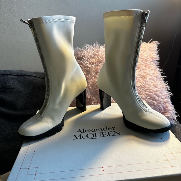ALEXANDER MCQUEEN Neoprene Sock Boots US9 EU39 Made in Italy Authentic - Picture 13 of 17